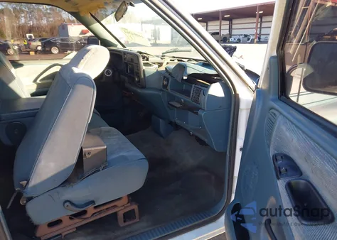 1996 Dodge Ram 2500 из США, поврежденный, VIN 3B7KC23W5TM130806